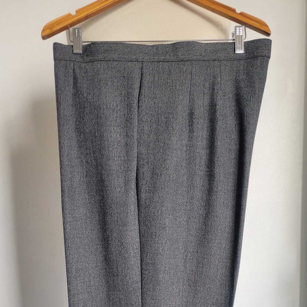 LIKE NEW - Women's Dress Tweed Pants by Briggs of New York (Size 22W)